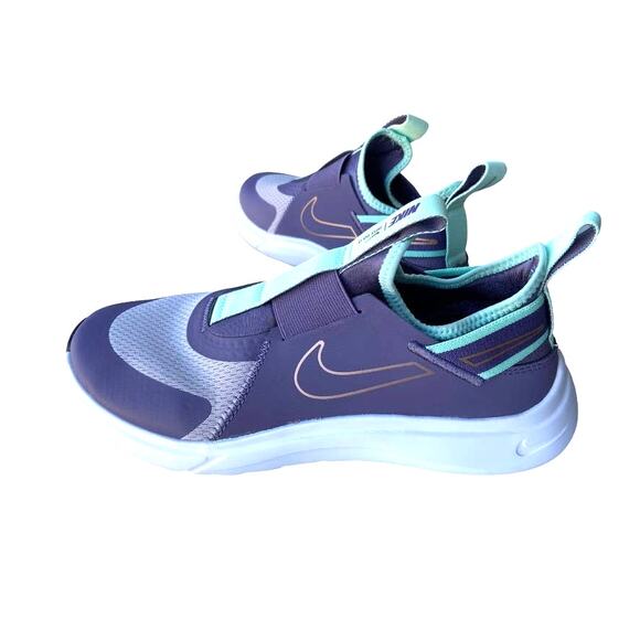Nike Flex Plus Sneaker Purple‎ Big Kids Girl's 7y *NWT - Picture 1 of 5
